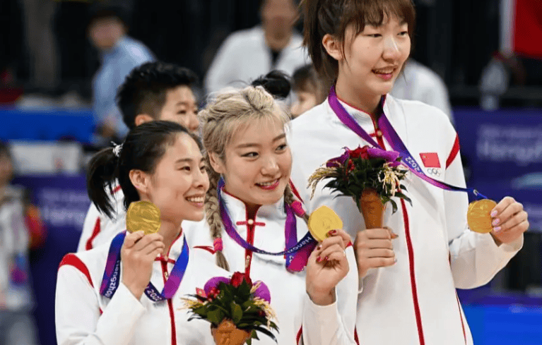 队需要的, 也让年轻球 队需要的, 也让年轻球