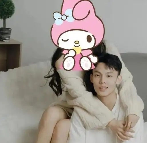 了回应, 那就是她在 了回应, 那就是她在