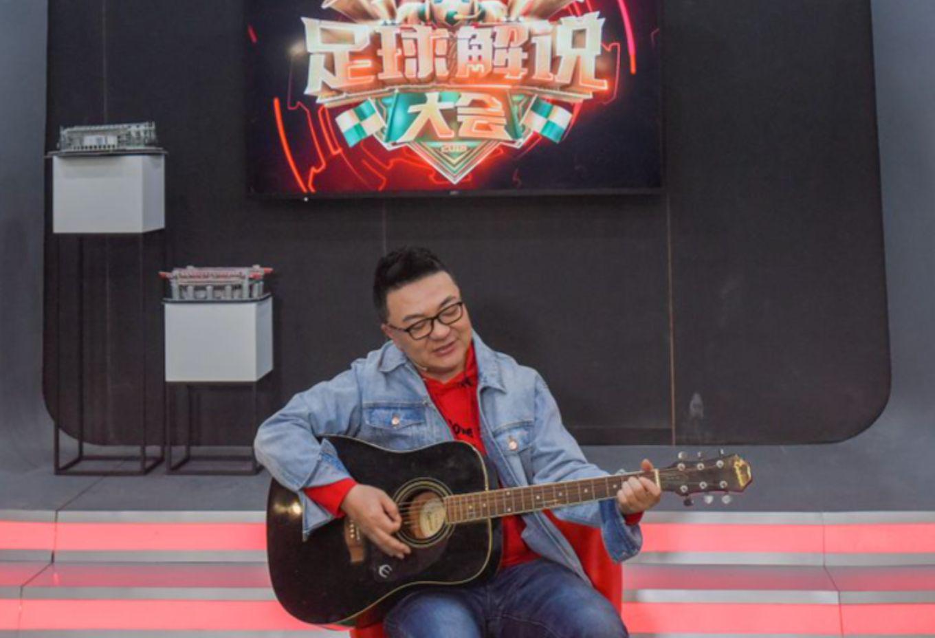 他觉得有些, ue, 如果我像所