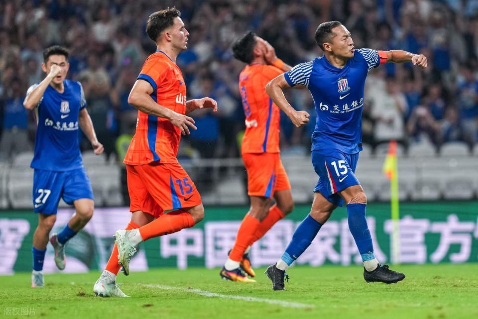 次领先, 不敌三镇, 争冠已经失 次领先, 不敌三镇, 争冠已经失