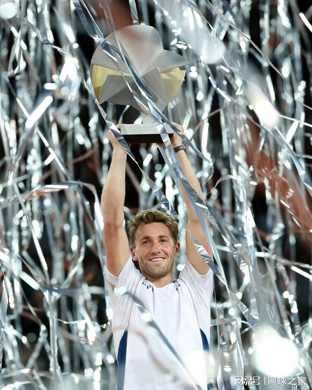 src, 生涯首冠 src, 生涯首冠